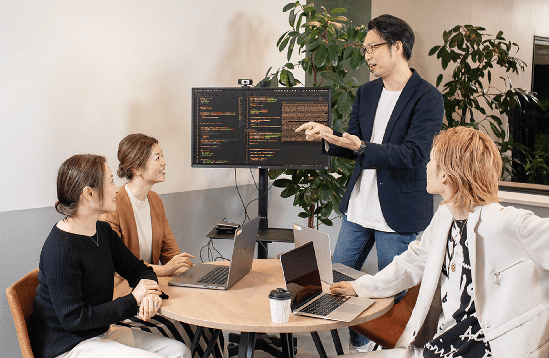 エンジニアリング文化と働き方の手引書「Engineering Handbook」を公開― 技術指針だけでなく、価値観・チーム文化・キャリア設計までを体系化 ―